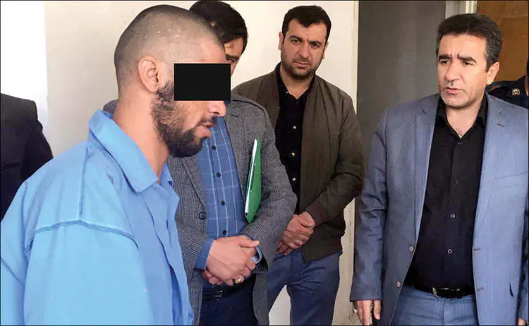 (عکس) اعترافات وحشتناک قاتل کریستالی که گلوی همسرش را برید