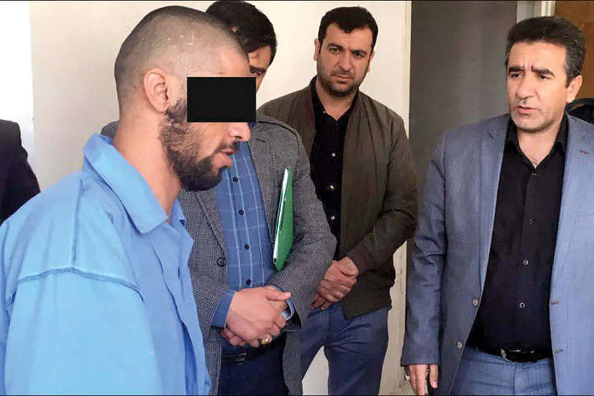 (عکس) اعترافات وحشتناک قاتل کریستالی که گلوی همسرش را برید