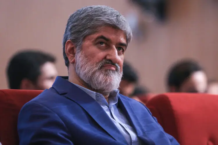 واکنش علی مطهری به اتفاقات بازی تراکتور - استقلال