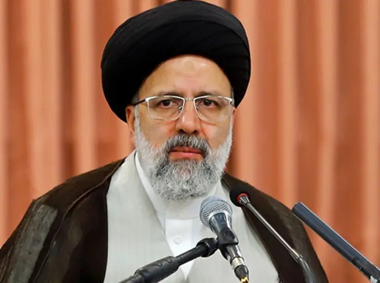 رئیسی: با سقط جنین در مراکز زیرزمینی به شدت برخورد کنید