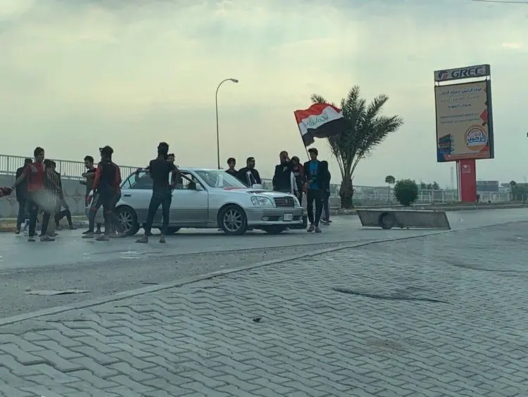 نجف ملتهب شد؛ معترضان چند خیابان را بستند