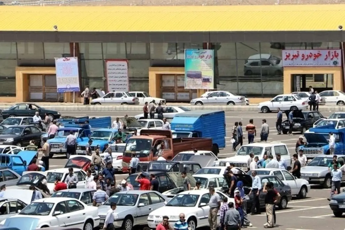 قیمت روز خودرو شنبه ۱۸ آبان؛ تداوم گرانی خودروهای سایپا و ایران خودرو