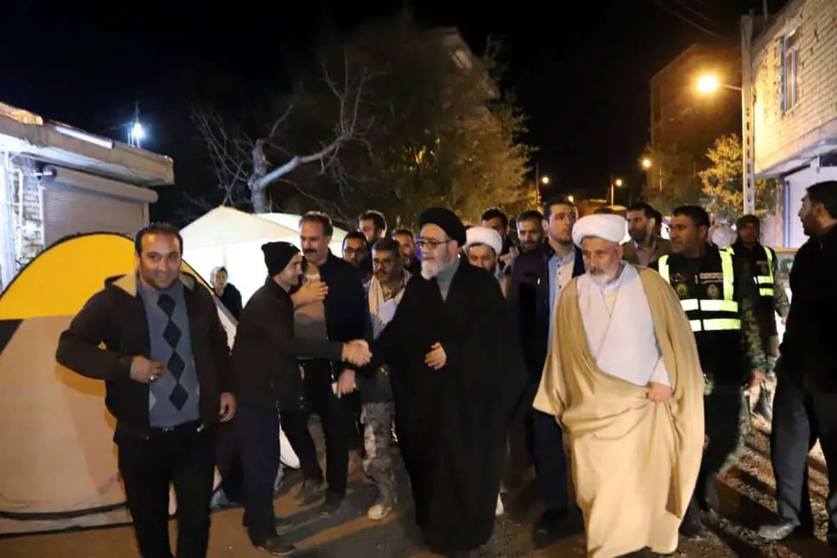 (تصاویر) ابلاغ پیام همدردی رهبر انقلاب به زلزلهزدگان