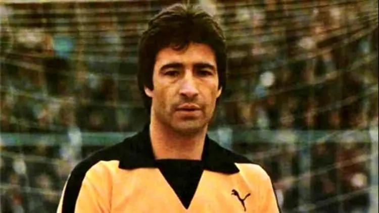 دو خیابان تهران به نام ناصر حجازی و پرسپولیس