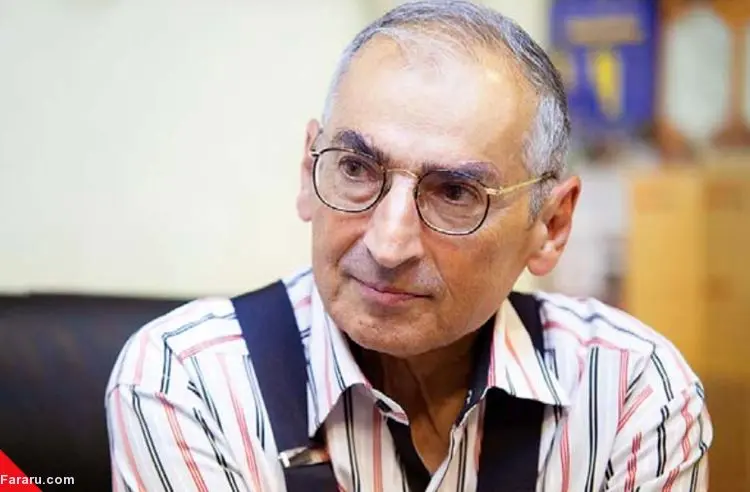 زیباکلام: حکومت نظامیان از چاله به چاه افتادن است