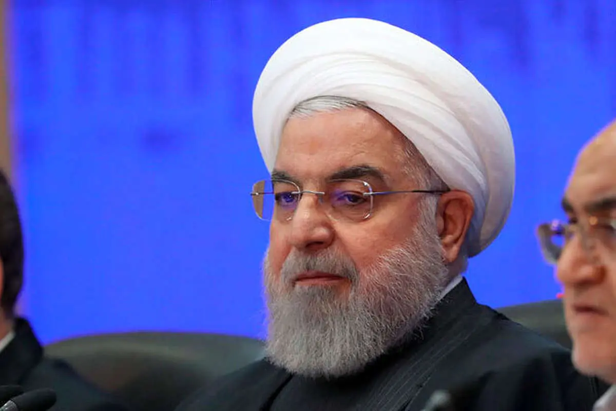 روحانی: هر کارخانهای که افتتاح کردیم در سایه برجام بود/ کسی که لبخند بزند لیبرال و سازش کارش میخوانند