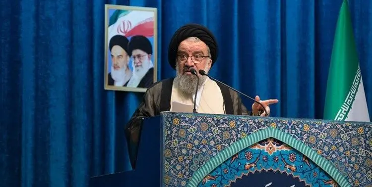 امام جمعه تهران: لیدرهای اغتشاشات محارب هستند/ اگر موضع رهبری نبود شرایط بدتر میشد/ اینترنت را باز باز نکنید