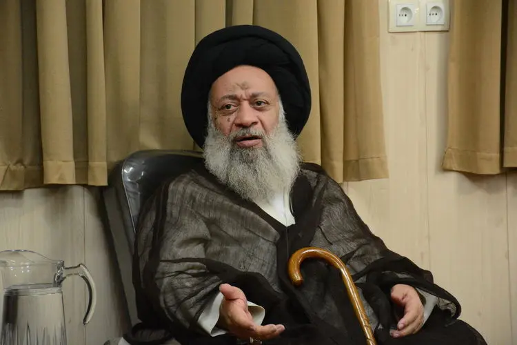 جزایری، عضو خبرگان رهبری: گرانی بنزین امری طبیعی است
