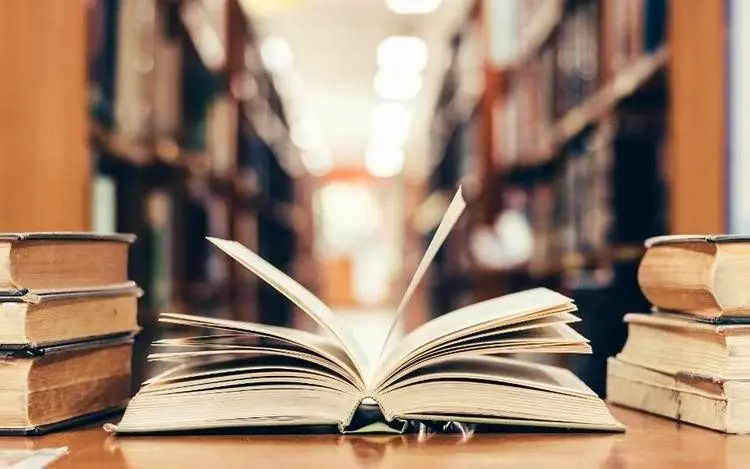 کتاب بخوانید تا عمرتان بیشتر شود!