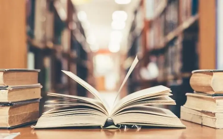 کتاب بخوانید تا عمرتان بیشتر شود!