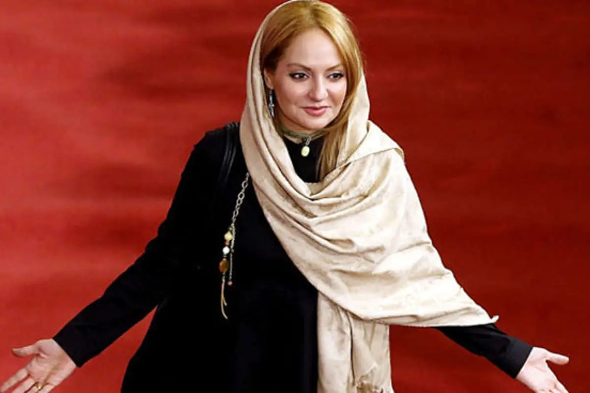 حملات گسترده به مهنازافشار در فضای مجازی