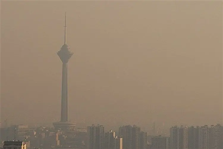 آلودگی هوا بیش از ۲۰۰ نفر را در تهران بستری کرد