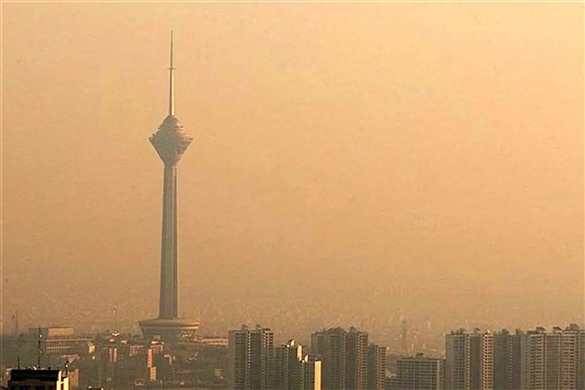 آلودگی هوا بیش از ۲۰۰ نفر را در تهران بستری کرد