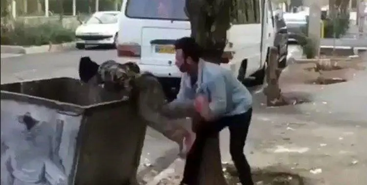 پرتاب کودک به سطل زباله؛ شوک یک قهقهه
