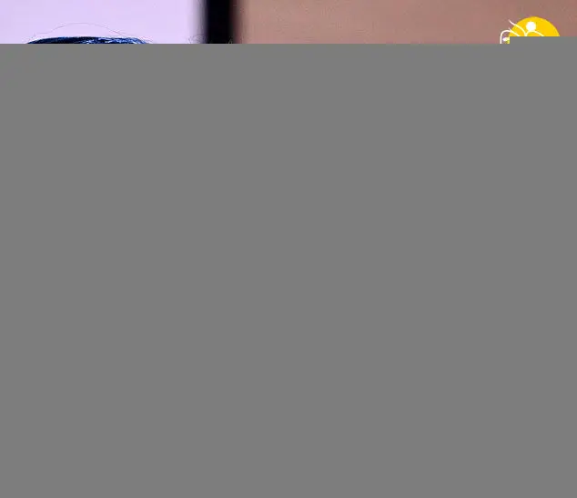 (تصاویر) نوزادی که با ماسک بتمن متولد شده!