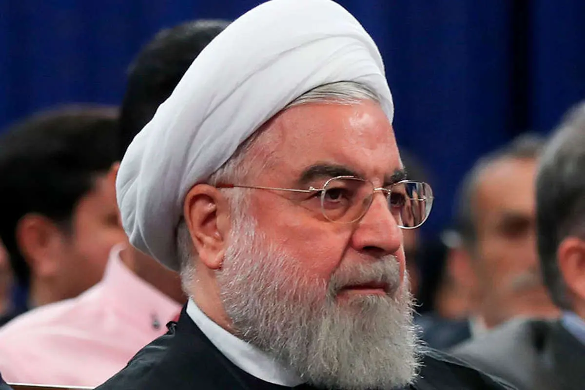 پاسخ حسن روحانی به سوال "چرا بنزین گران شد؟"