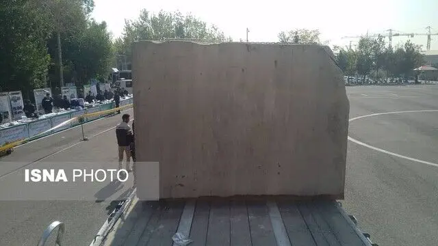 (تصاویر) کشف سنگ تریاک یک تنی در راه پایتخت