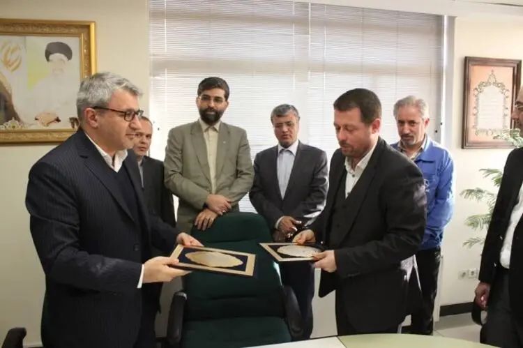 موتور دیزلی ۴۵۷ و گیربکس ۱۶ سرعته داخلی سازی می‌شود