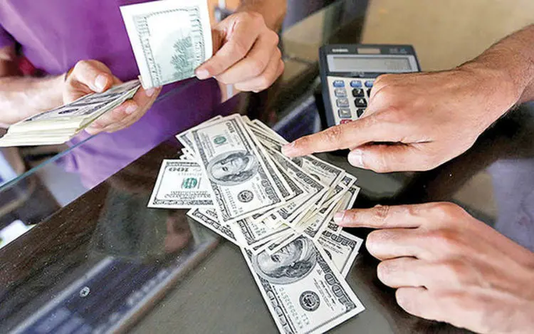 سه سناریو از نوسان دلار