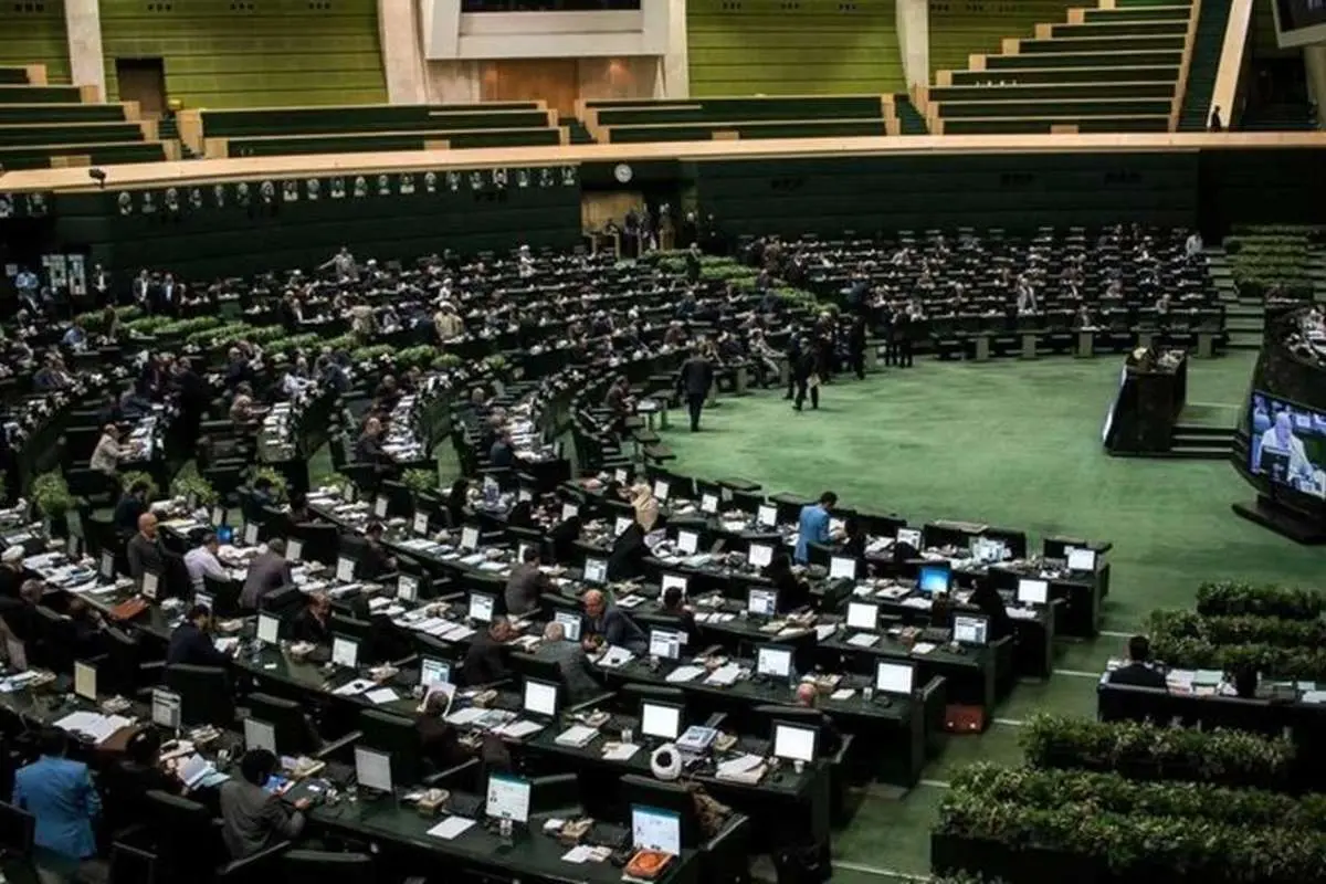 واکنش مجلس به گرانی بنزین؛ طرح دوفوریتی برای توقف افزایش قیمت بنزین