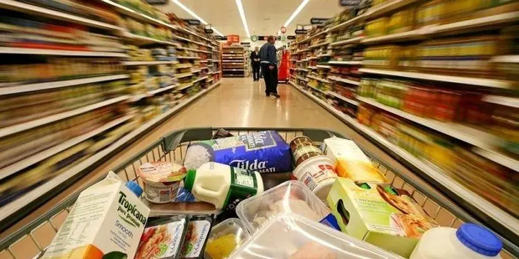 لغو همه مصوبه‌های افزایش قیمت کالاها و خدمات