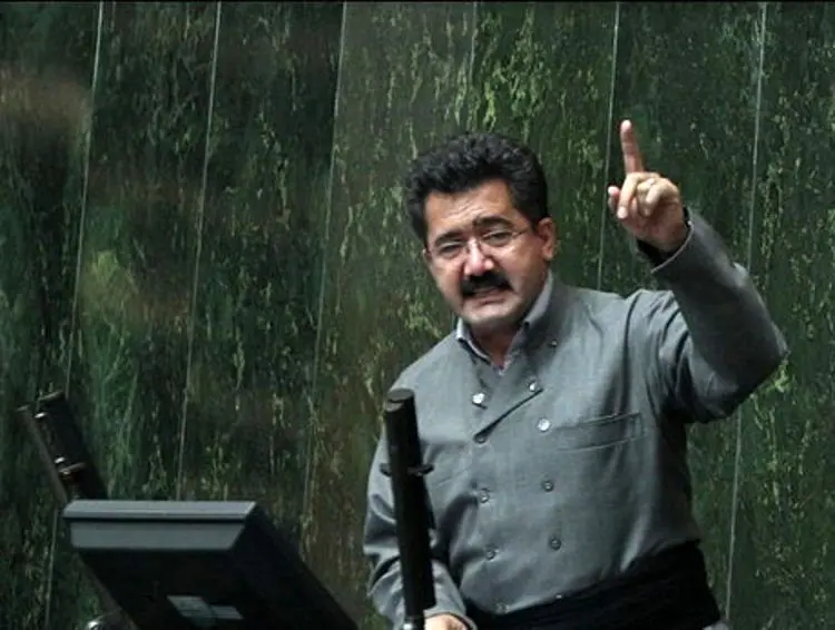 «قسیم عثمانی»، نماینده بوکان استعفا کرد
