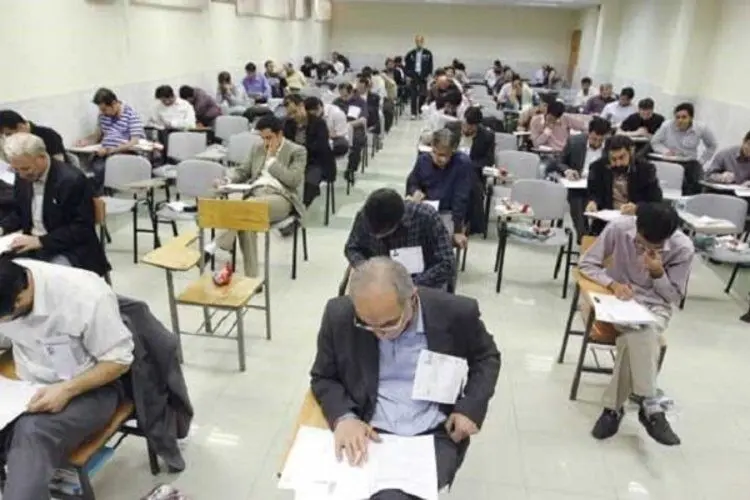 زمان برگزاری آزمون استخدامی دستگاه‌های اجرایی تغییر می‌کند؟