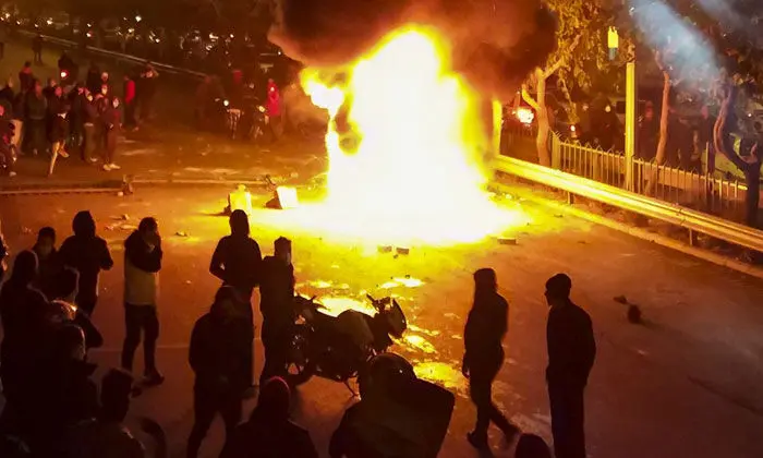 ابعاد امنیتی آشوب‌ها؛ انتقاد از نهادهای امنیتی و پیشنهاد عجیب "کیهان"