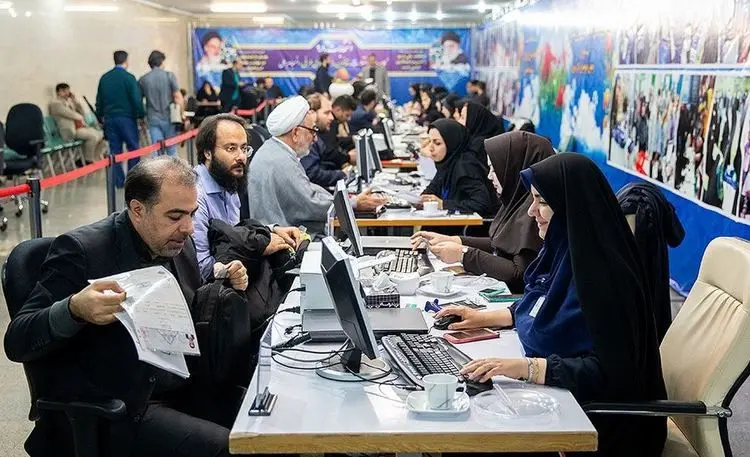 در روز آخر چه کسانی برای انتخابات مجلس ثبت‌نام کردند؟