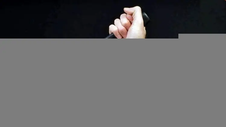 چاقوی عروس ۱۸ ساله زیر گلوی طعمه ها!