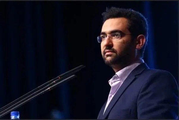 سورپرایز آذری جهرمی وزیر ارتباطات؛ پست پلاس!