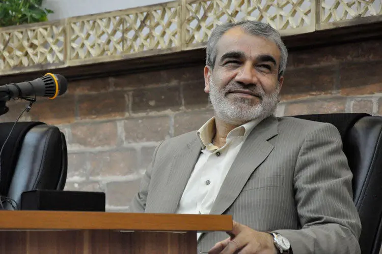 کدخدایی: هیچ نماینده‌ای بخاطر نطقش رد صلاحیت نمی‌شود اما...