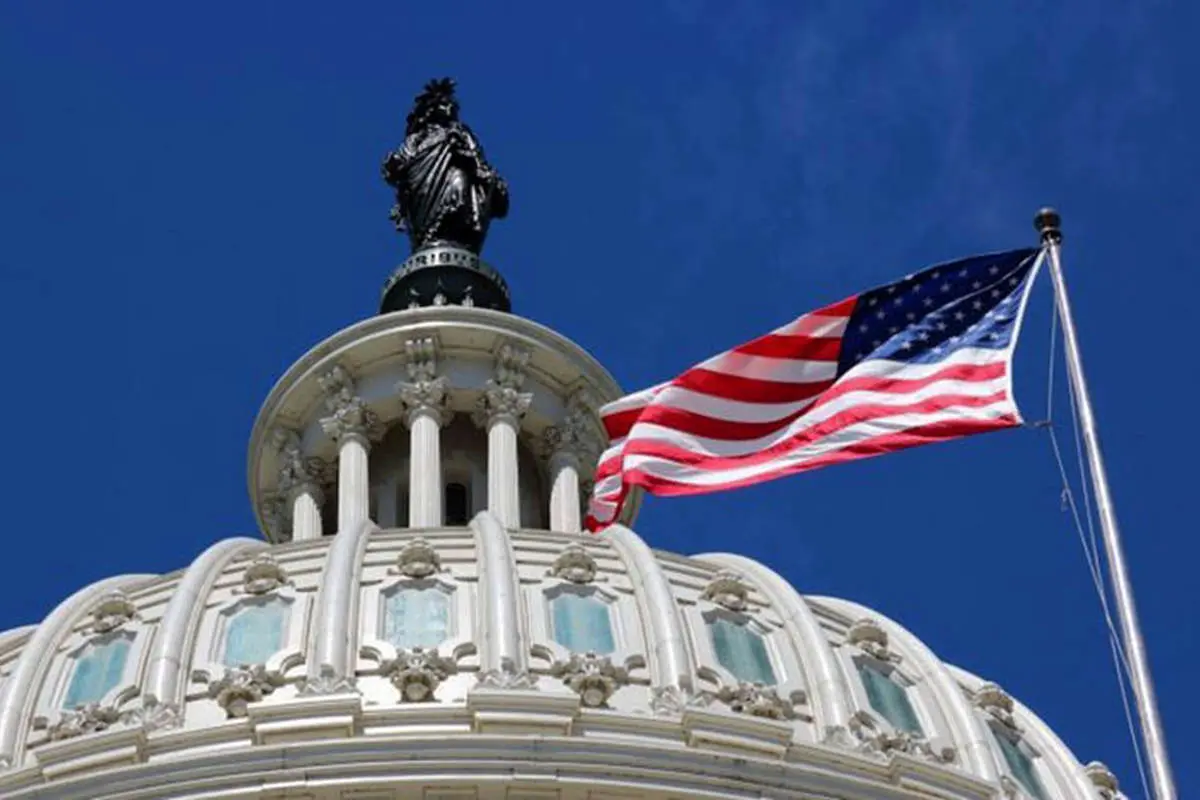 آمریکا دو دیپلمات چینی را اخراج کرد