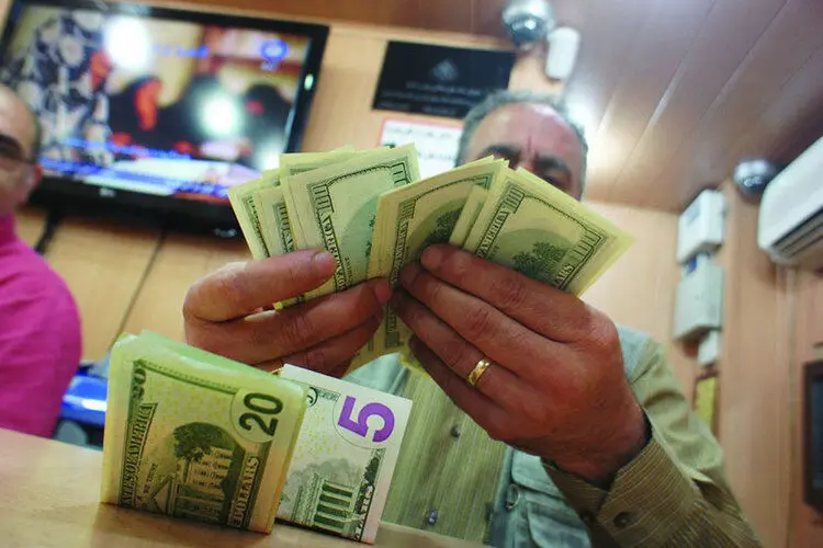 محدودیت تعدد خرید ارز مسافرتی برداشته شد