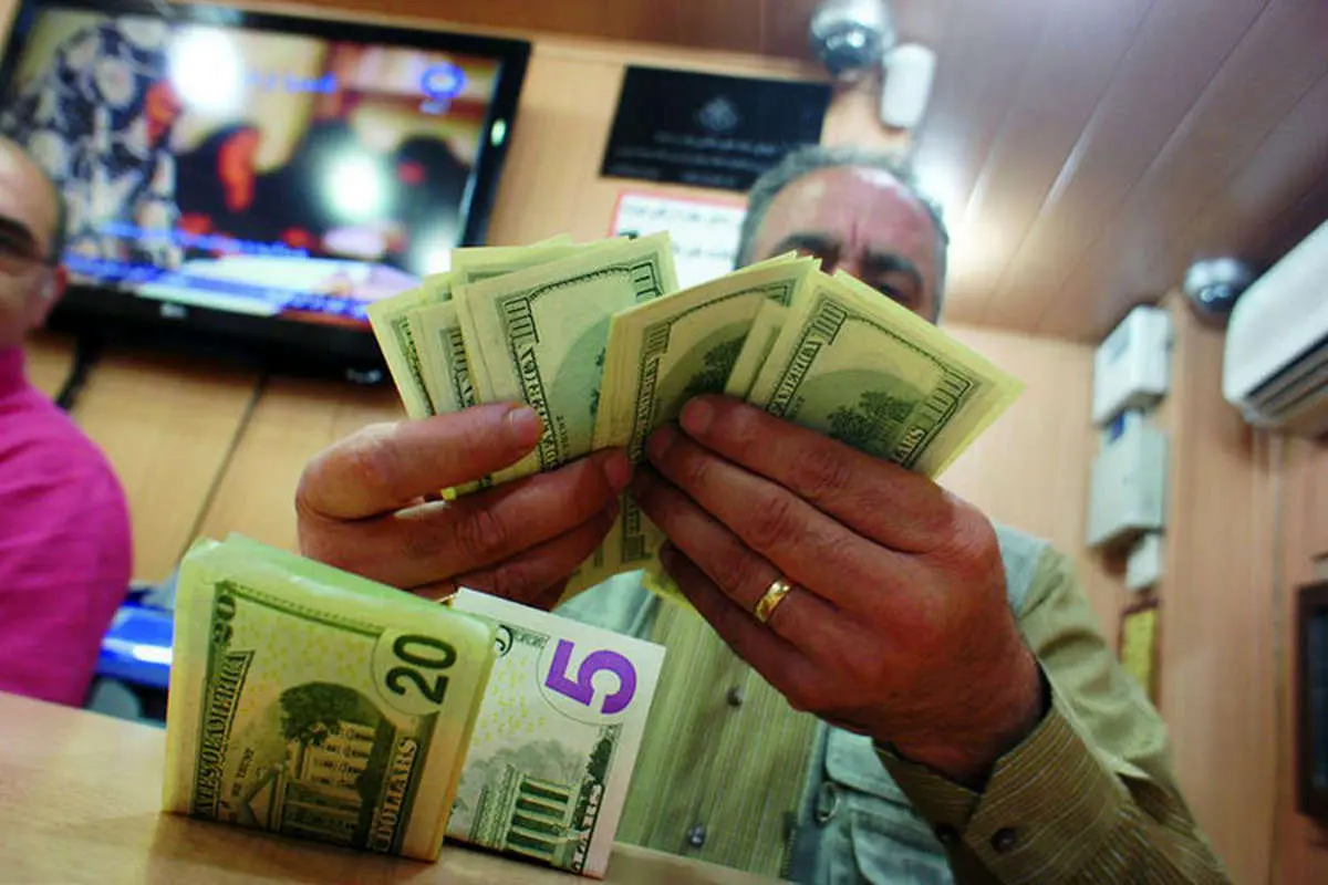 محدودیت تعدد خرید ارز مسافرتی برداشته شد