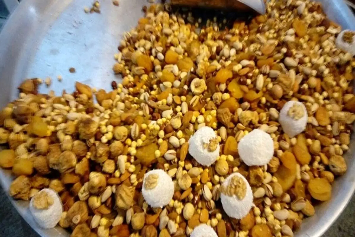 آجیل شب یلدا کیلویی چند؟