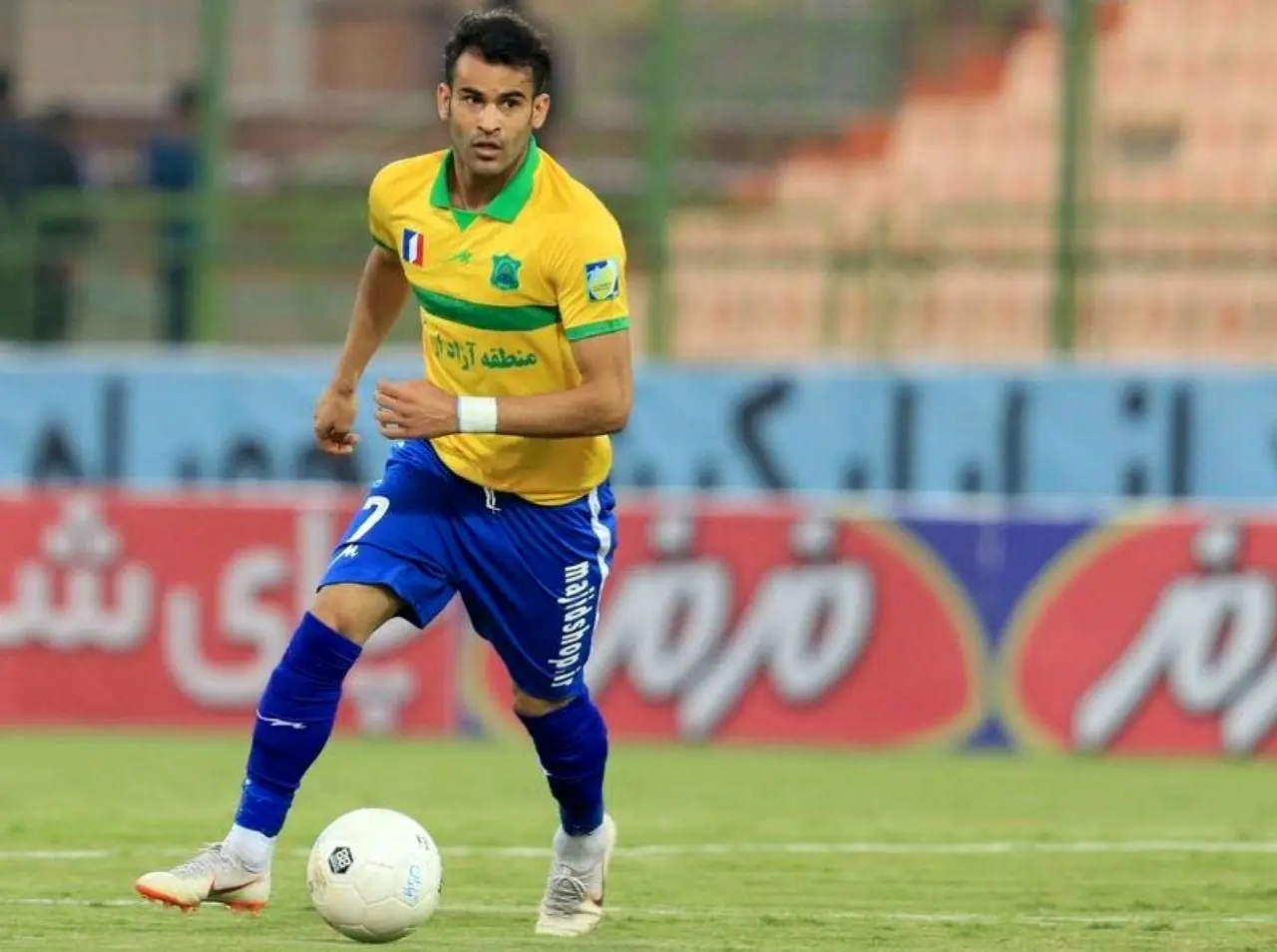 مهاجم نفت را به پرسپولیس نمی‌دهند