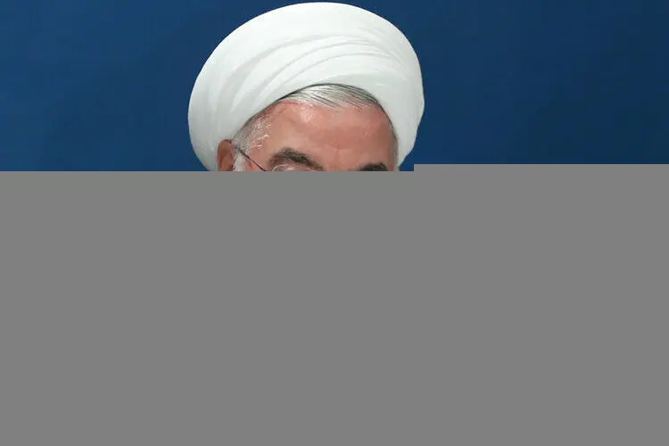 خرده‌فرمایش‌های برخی درباره وعده‌های دولت منطقی نیست/ قول‌های انتخاباتی را در شرایط صلح دادیم