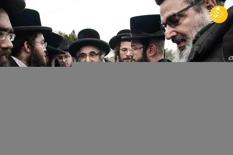 (تصاویر) حمله با چاقو به خانه یک خاخام