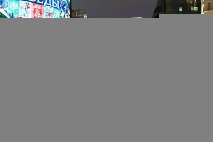(تصاویر) شهرداری مسکو به برف مصنوعی متوسل شد