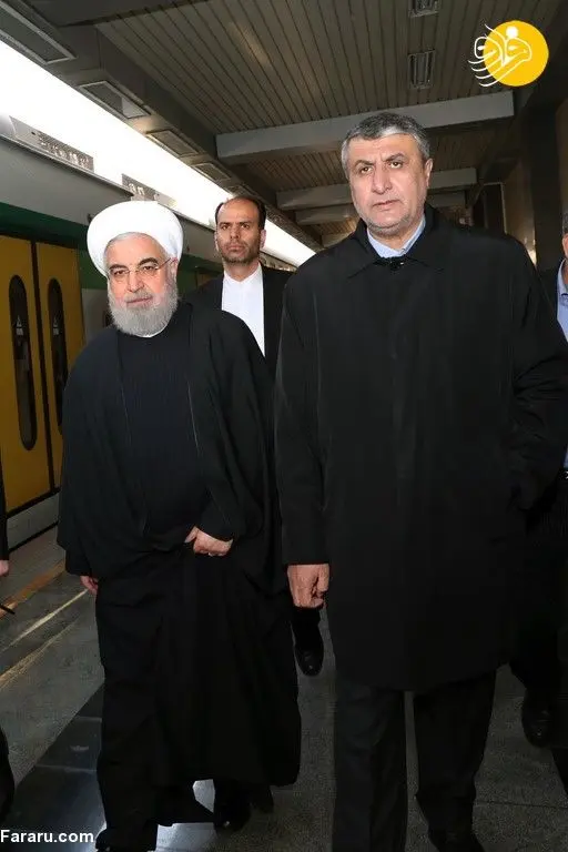 (تصاویر) متروسواری روحانی با شهردار تهران