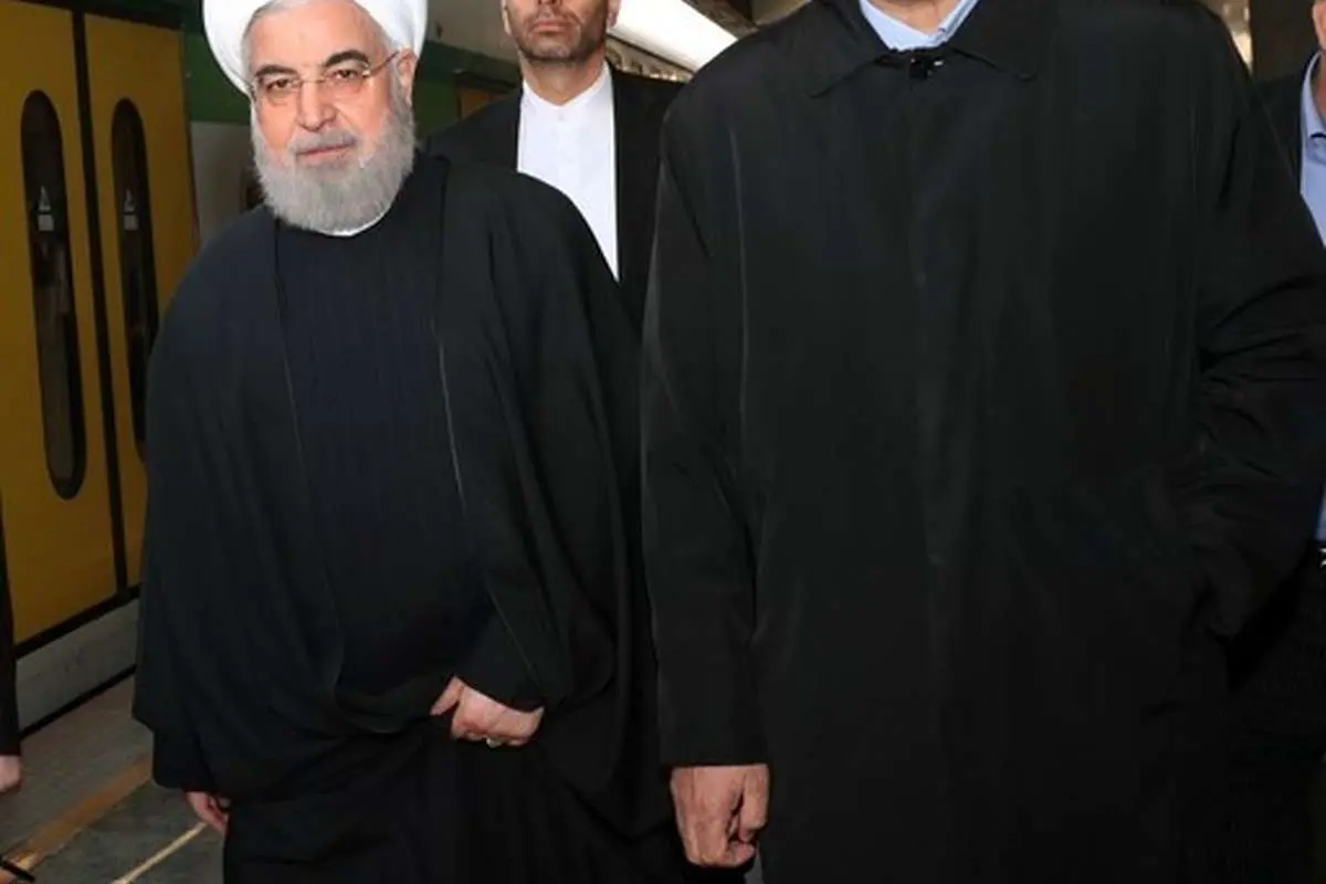 (تصاویر) متروسواری روحانی با شهردار تهران