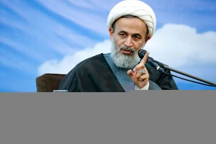 انتقاد پناهیان به دیپلماسی دولت روحانی