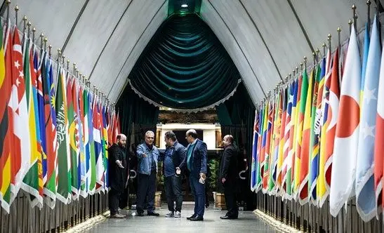 (تصاویر) استایل خاصِ رامبد و مدیری در یک دورهمی
