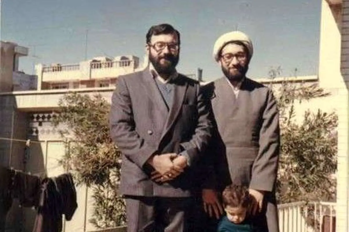 (عکس) تصویری قدیمی از صادق و جواد لاریجانی