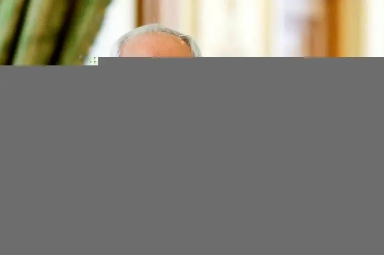 ظریف به فرمانده جدید نیروی قدس سپاه تبریک گفت