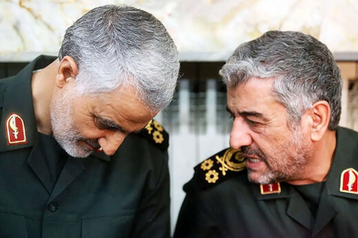 ماجرای عجیب دست و انگشتری که از بدن مطهر حاج قاسم سالم ماند