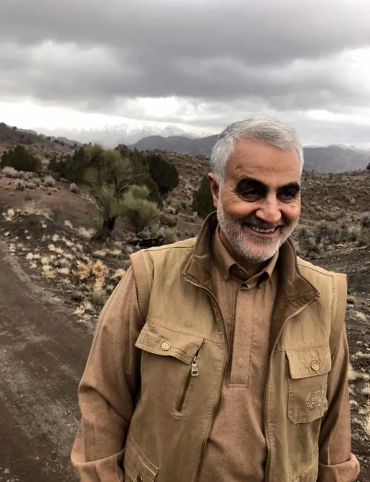 سردار سلیمانی فوتبال بازی می‌کرد و عاشق کوهنوردی بود