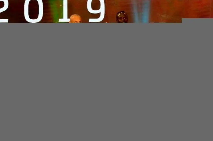 سادیو مانه بهترین بازیکن سال آفریقا شد