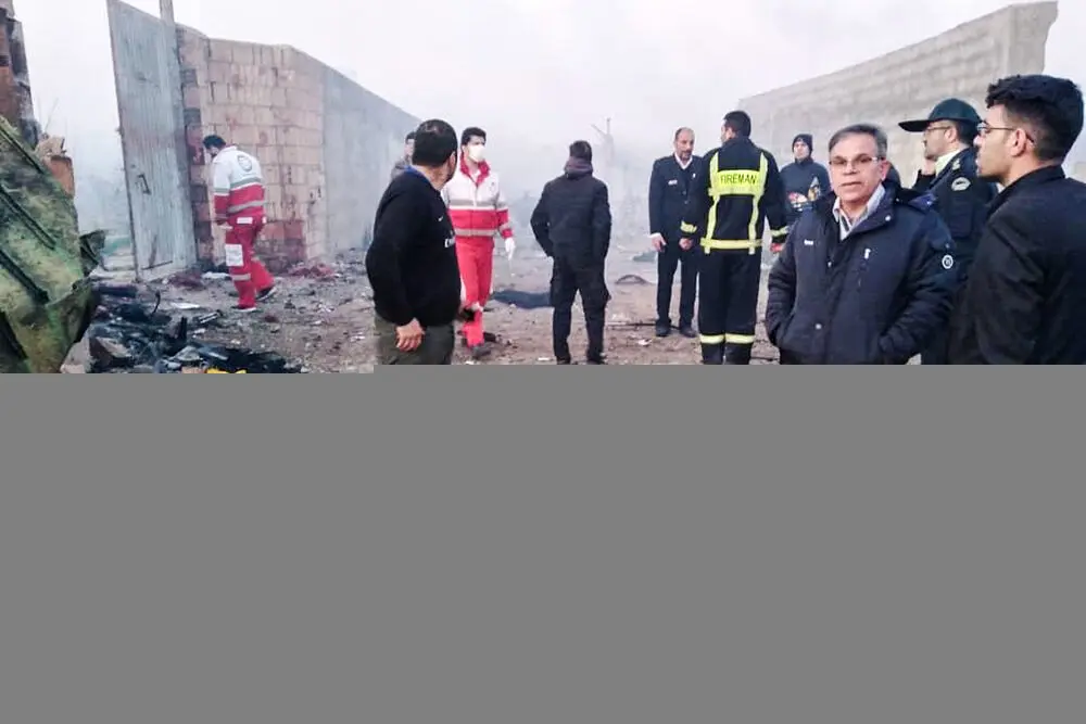 (تصاویر) سقوط  هواپیمای مسافربری بویینگ ۷۳۷ در حوالی پرند